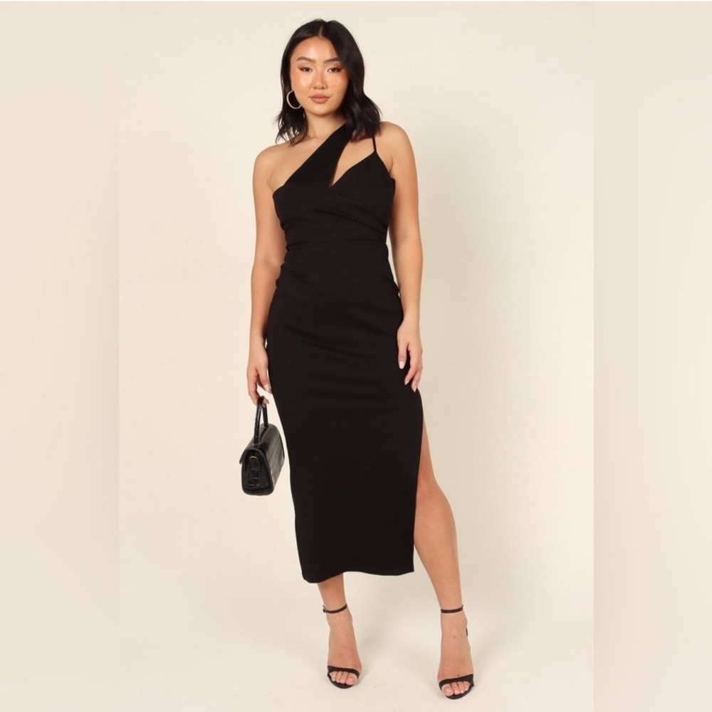 Petal & Pup Jolie Dress black one shoulder midi size 4